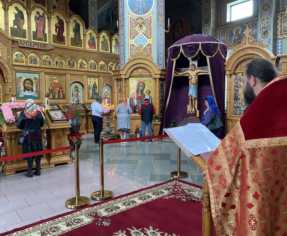 29 мая 2022г Свято-Богоявленский приход совершил молебное пение у чудотворного образа Пресвятой Богородицы "Одигитрия Полонская"