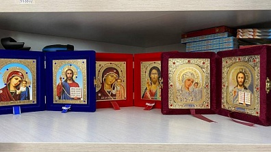 Иконы Спасителя и Пресвятой Богородицы